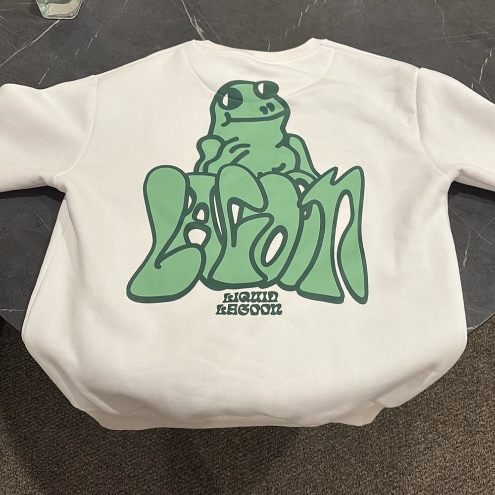 Liquid lagoon. Sweatshirt. Never worn